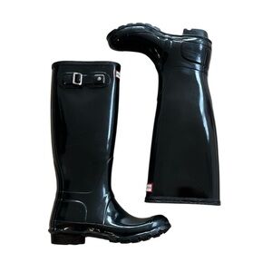 Hunter 6 Tall Original Gloss Rain Boots black